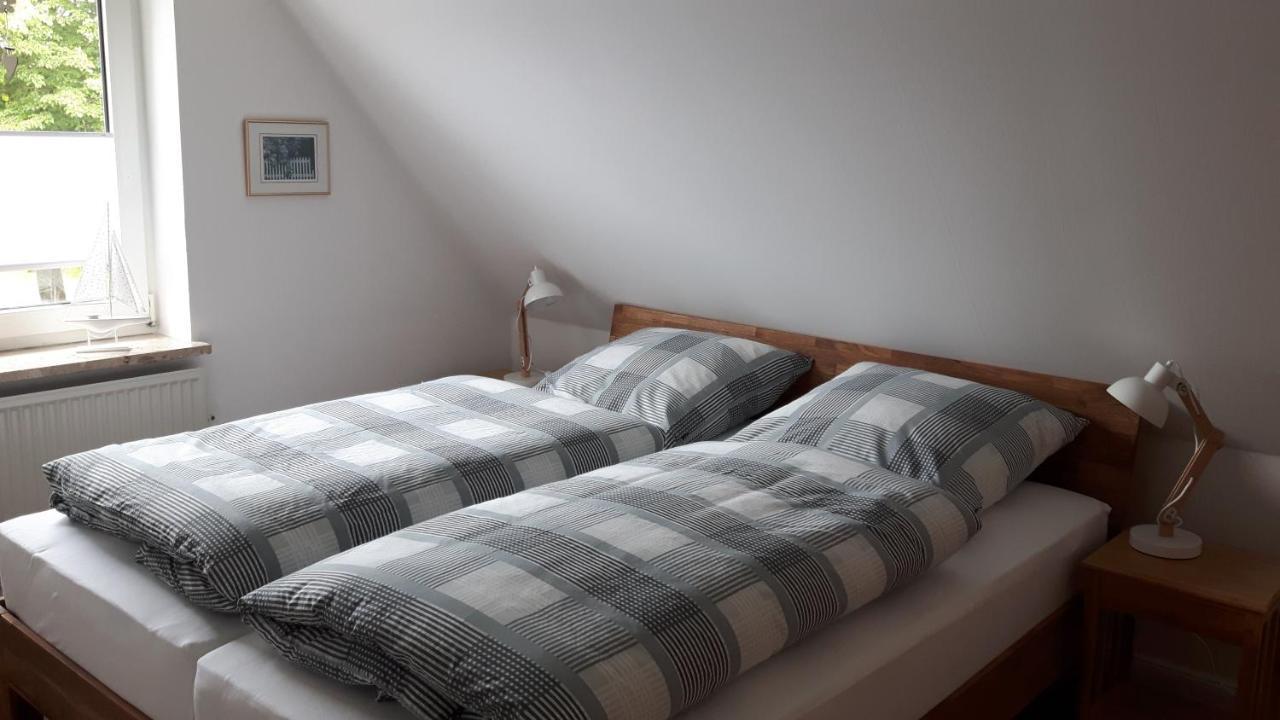 Ferienhaus Gartenstrasse Osten Екстериор снимка